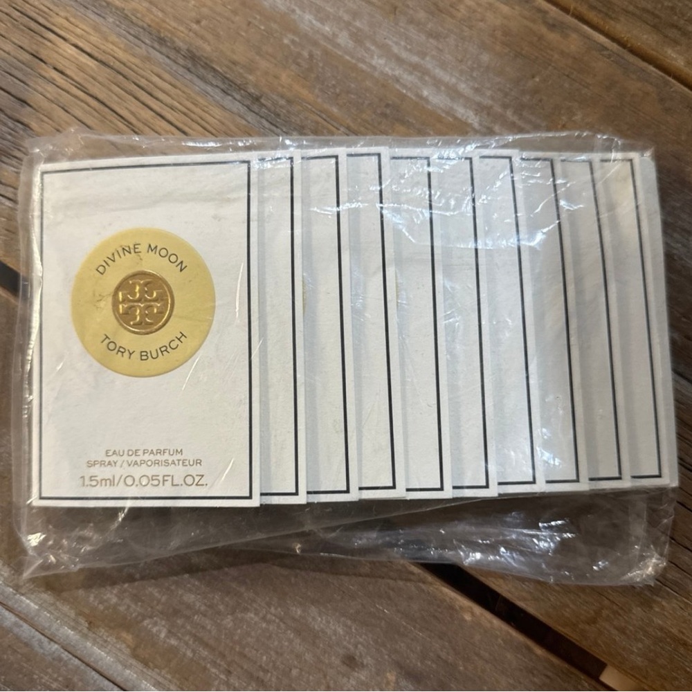 Tory Burch Divine Moon women’s 10 pack travel size sample ENTIRE SLEEVE NEW
